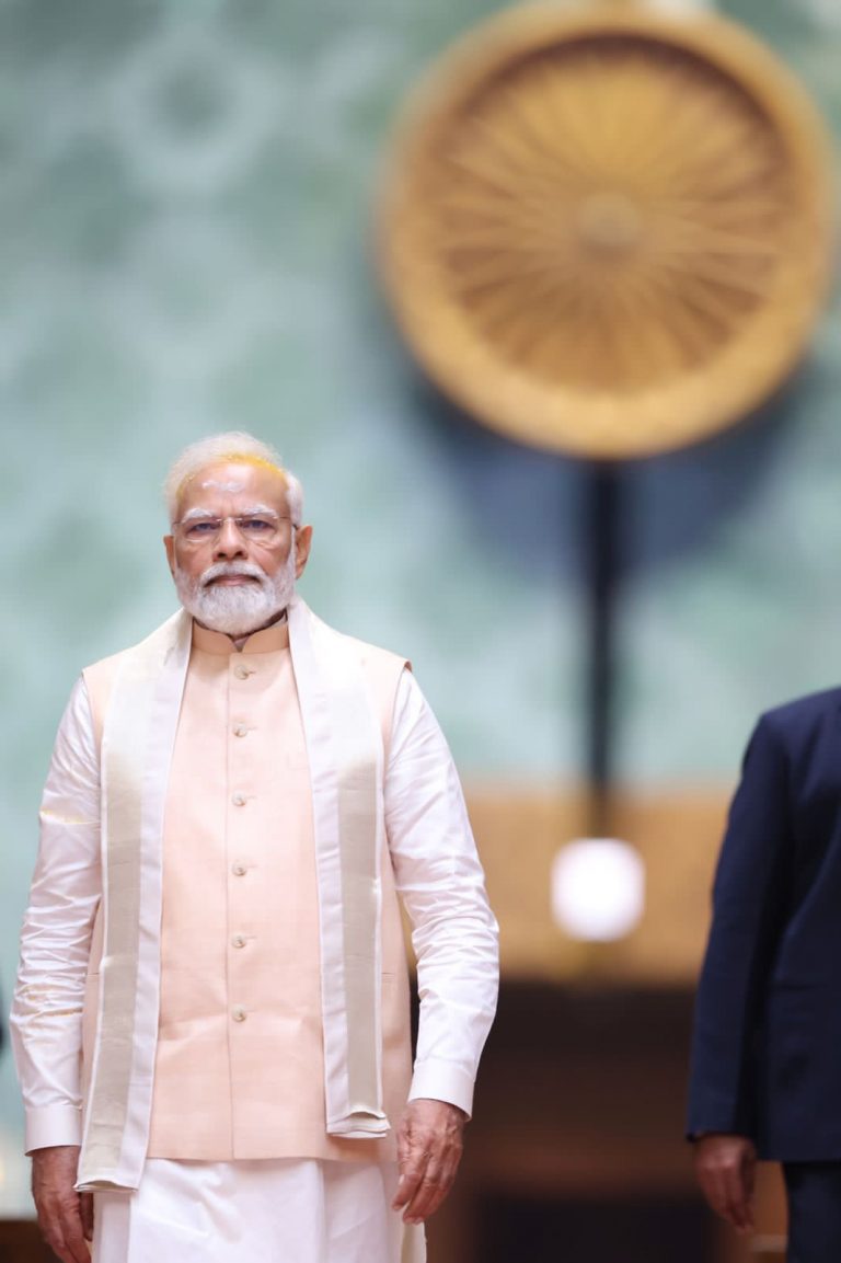 ’’வீர் சாவர்க்கர் தியாகம், சாகஸம் நம்மனைவருக்கும் உத்வேகம் அளிக்கின்றன..!’’ 101 வது மனதின் குரலில் பிரதமர் மோடி