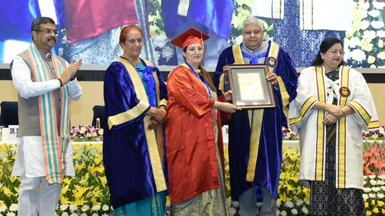 ’’ஜனநாயம் என்றால் என்ன..?’’குடியரசுத் துணைத் தலைவர் ஜக்தீப் தன்கர்