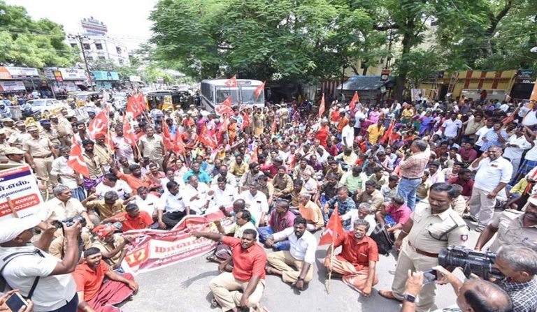 ’’மாநகராட்சியே தூய்மைப் பணிகளை செய்ய வேண்டும்..!’’ மார்க்சிஸ்ட்