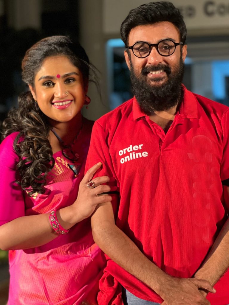 ’வெள்ளி விழா நாயகன்’ மோகன் நடிக்கும் ‘ஹரா’ படத்தில் கலக்கும் சுரேஷ் மேனன் – வனிதா விஜயகுமார்