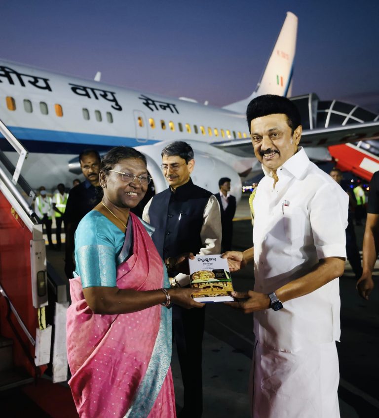 ’’எதிர்காலம் உங்களுக்கே சொந்தம்..!’’ பல்கலைக்கழக பட்டமளிப்பு விழாவில் திரவுபதி முர்மு பேச்சு