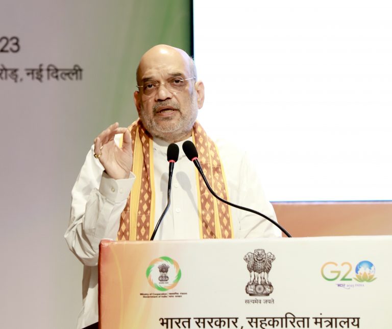 ’’உள்ளூர் மொழிகளுடன் இந்தி போட்டியிடவில்லை..!’’ அமைச்சர் அமித்ஷா