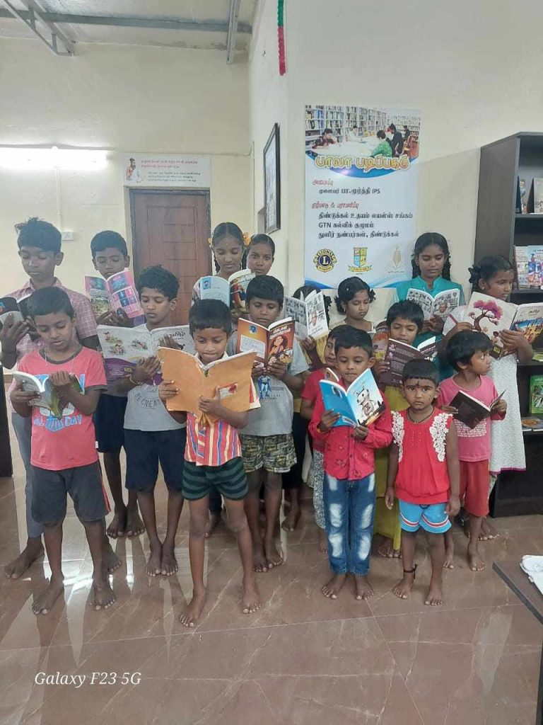 ’’சொந்த வீட்டையே நூலகம் ஆக்கிய பா.மூர்த்தி ஐ.பி.எஸ்.,’’ திண்டுக்கல் மாவட்டத்தில் கல்விச்சோலை