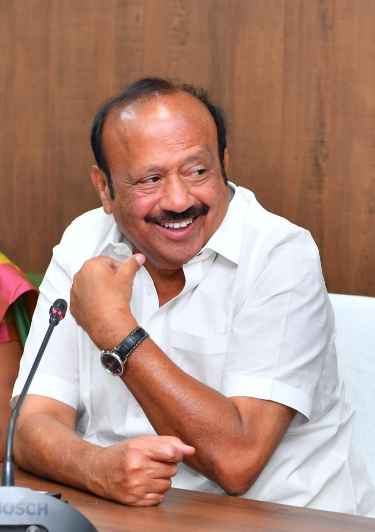 ’’விவசாயிகள் விடியலை நோக்கி சென்று கொண்டிருக்கிறார்கள்..!’’ எடப்பாடிக்கு எம்.ஆர்.கே பதில்