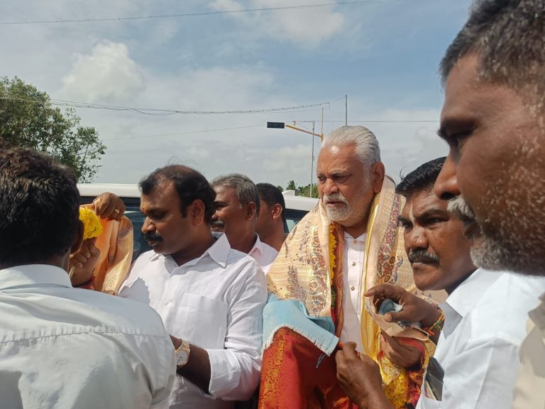 ’’ஹெலிகாப்டர் மூலம் மீனவர்களை மீட்கும் ‘மரைன் ஆம்புலன்ஸ்’..!’’ கன்னியாகுமரியில் மத்திய அமைச்சர் உறுதி