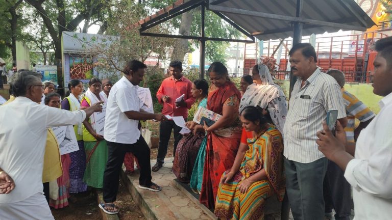 ’’பட்டாசு வேண்டாம் ப்ளீஸ்..!’’ சேலத்தில் விநோத பிரசாரம்